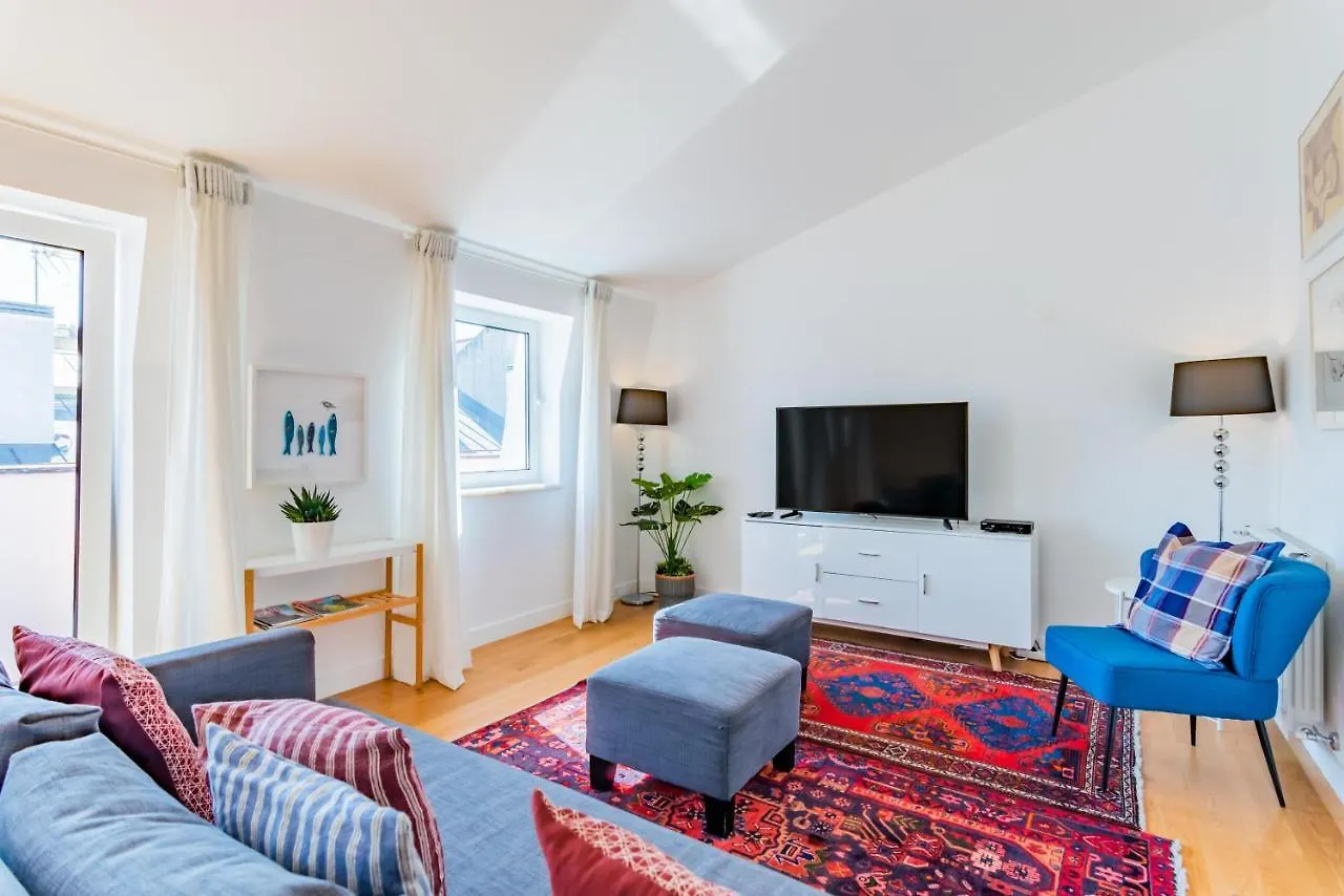 Lisbon Center Penthouse Apartment
