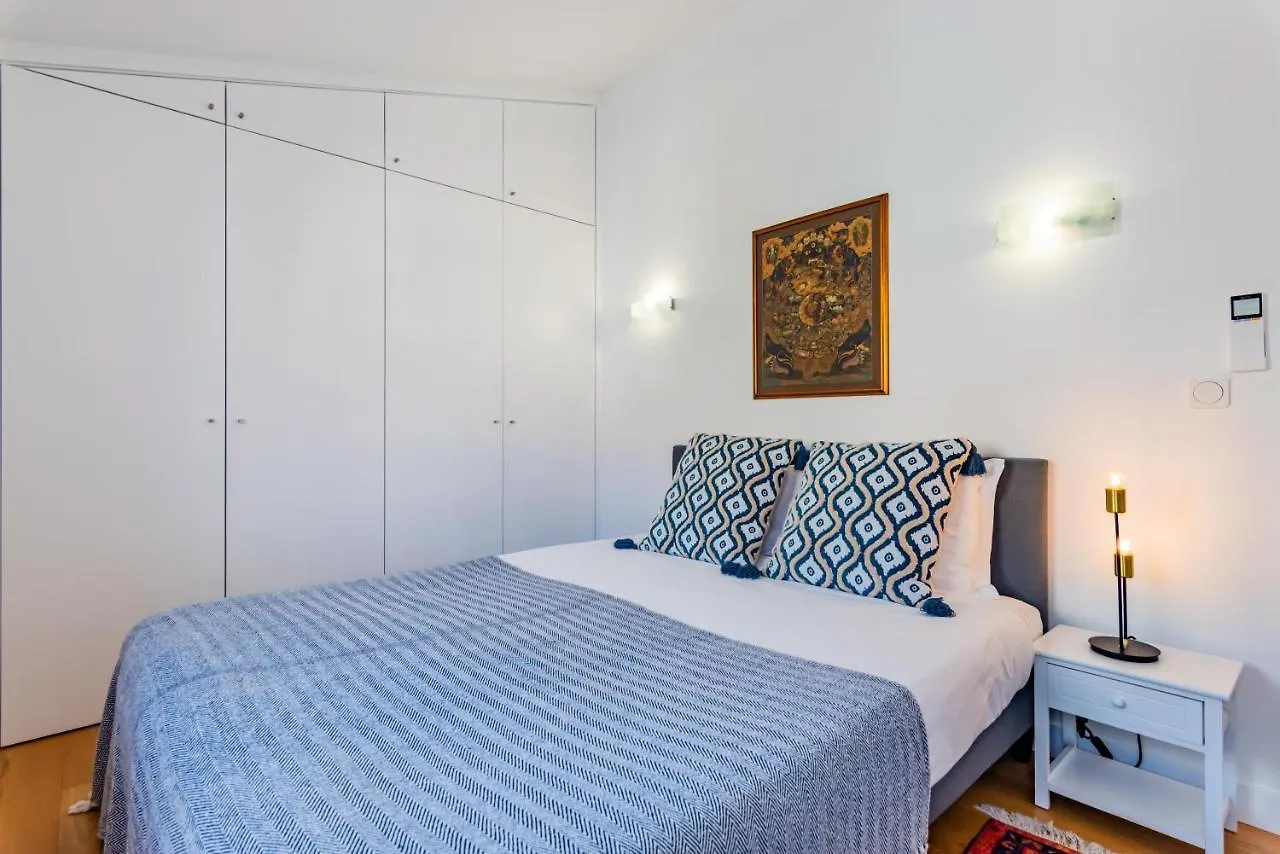 Lisbon Center Penthouse Apartment