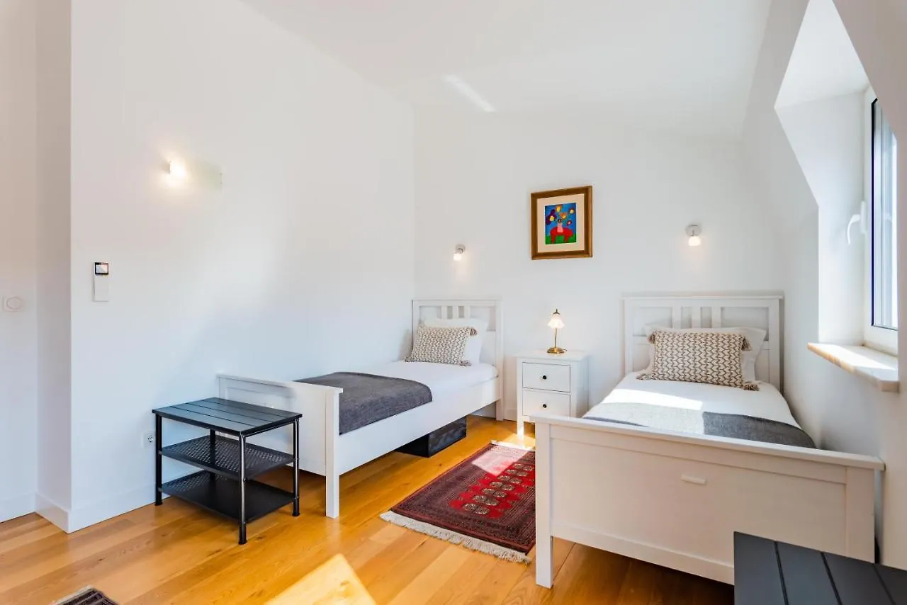 Lisbon Center Penthouse Apartment