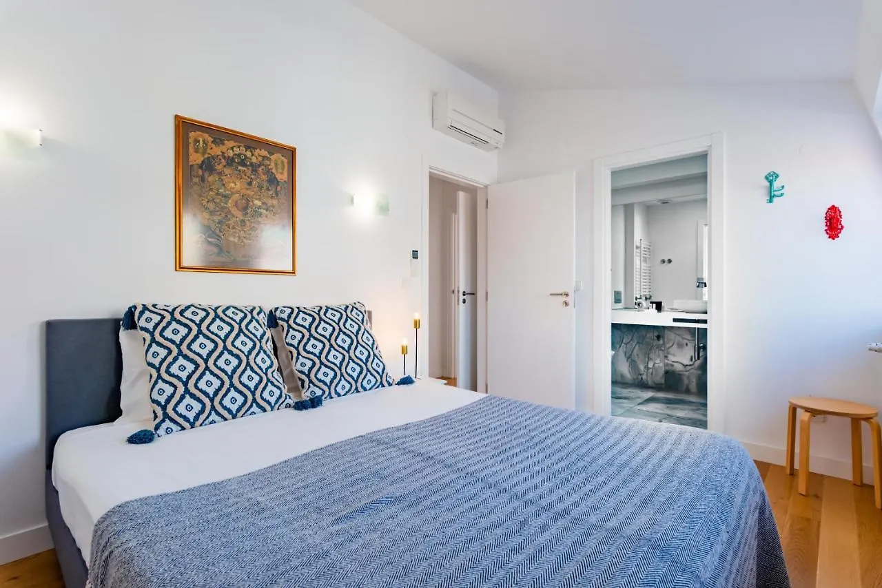 Lisbon Center Penthouse Apartment Portugal